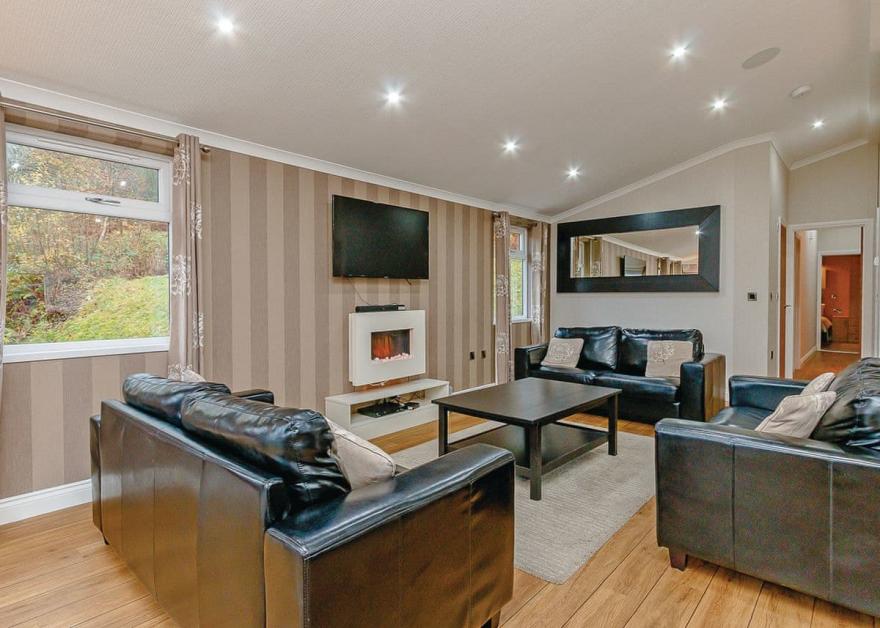 Lomond Royal Premier 4 (Sauna)