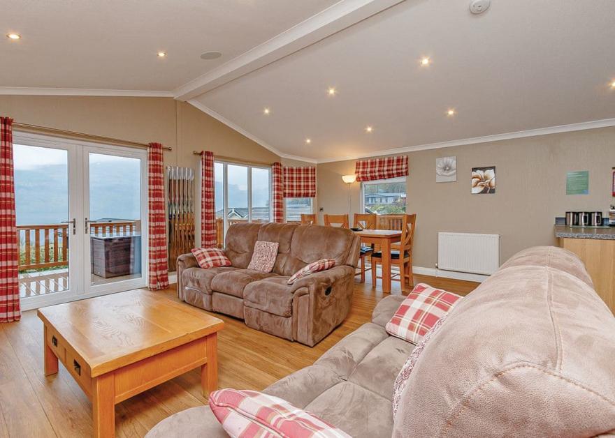 Lomond Royal Premier 2