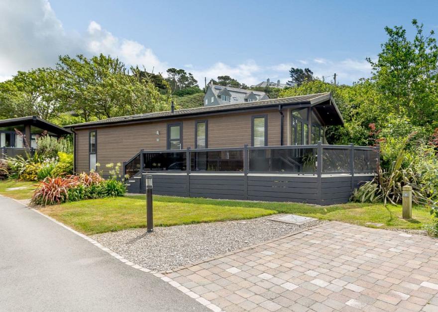 Mullion Premier Lodge