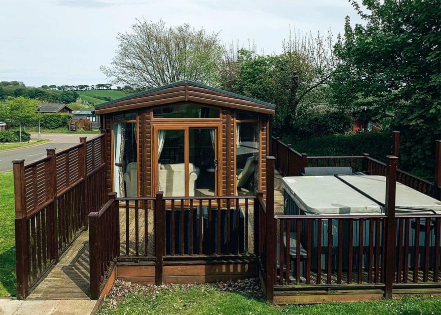 Country Holiday Home Four VIP