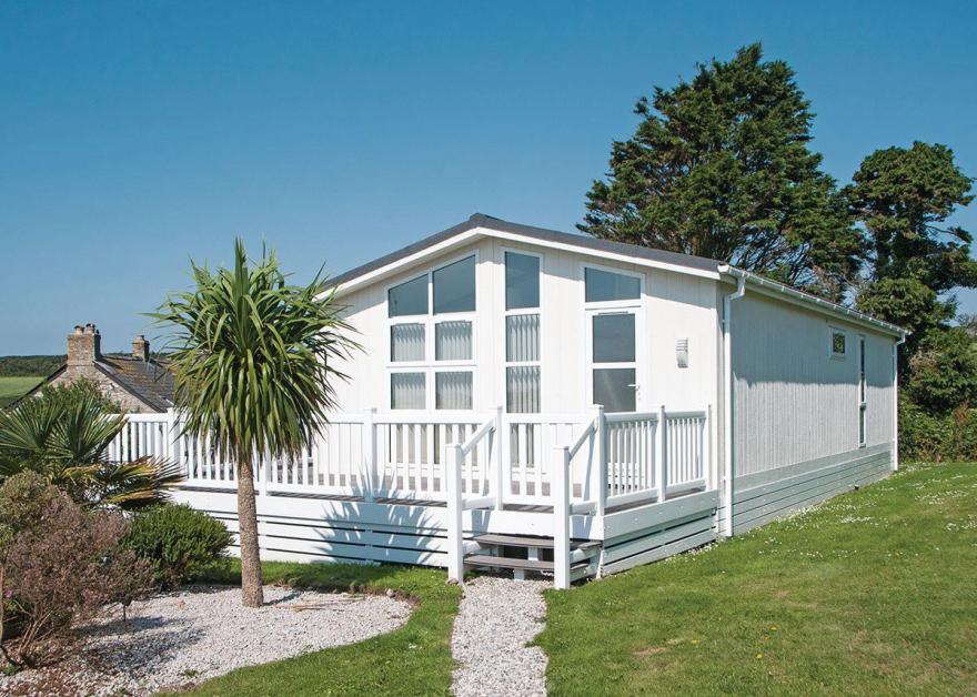 Coastal Lodge Four Platinum