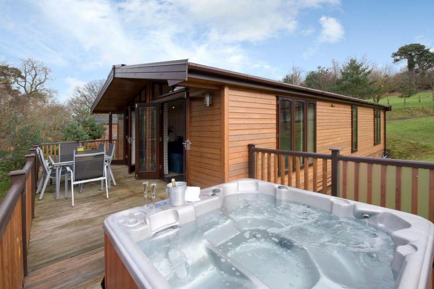 Tissington Classic Skyline 3 Spa