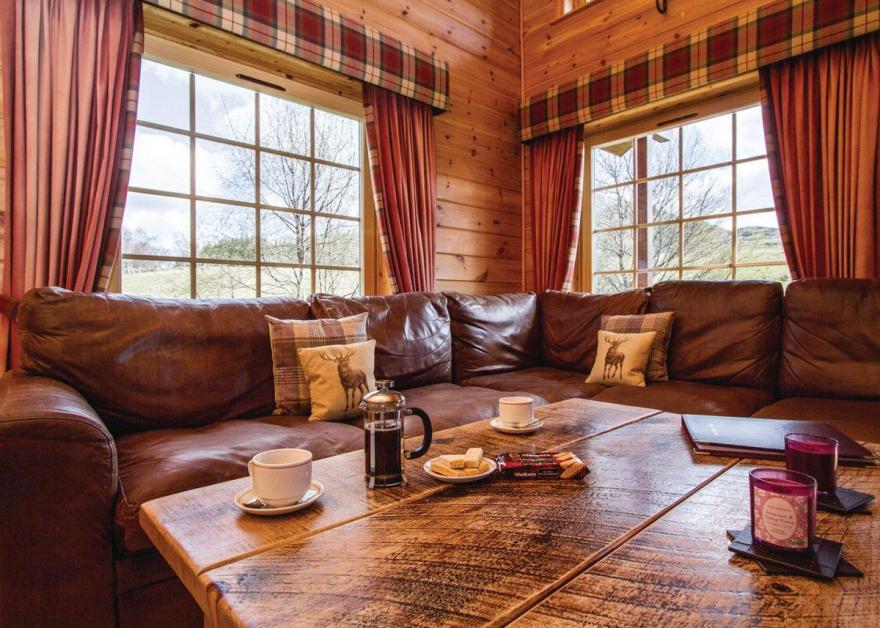 Dalwhinnie Premier Lodge