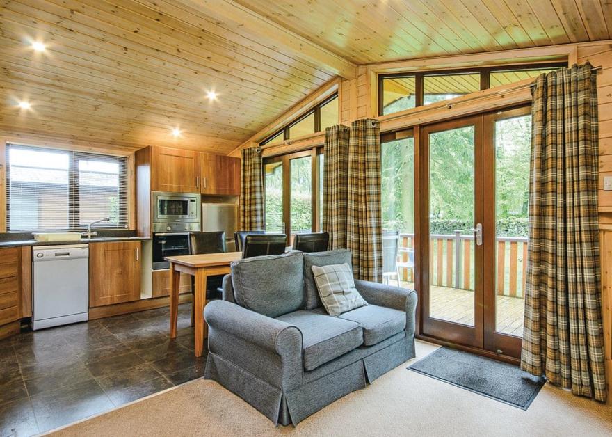 Haddon Classic Skyline 2