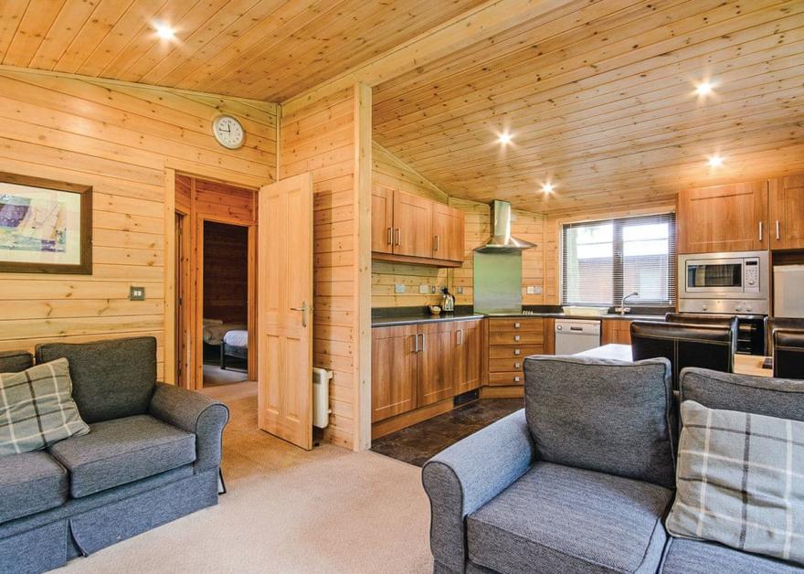 Haddon Classic Skyline 2