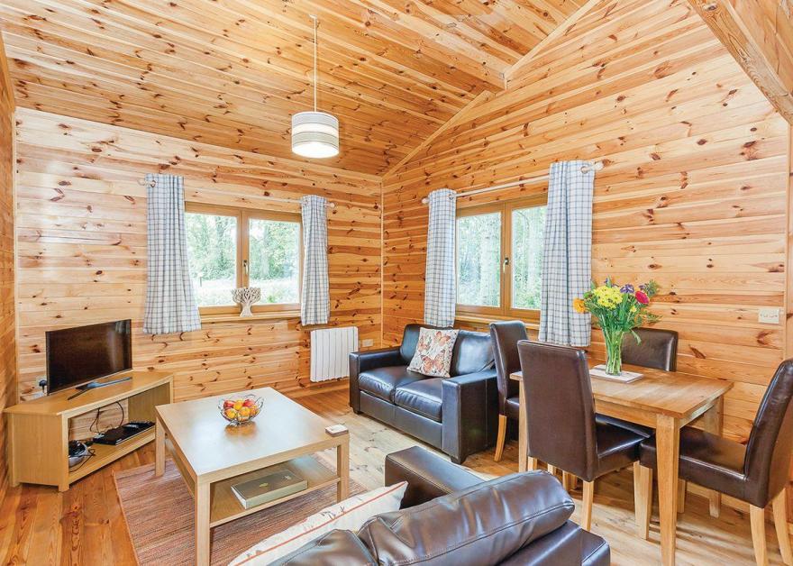 Woodland Willow Lodge