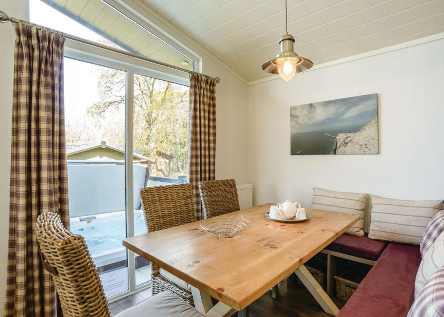 Tennyson Premier Lodge