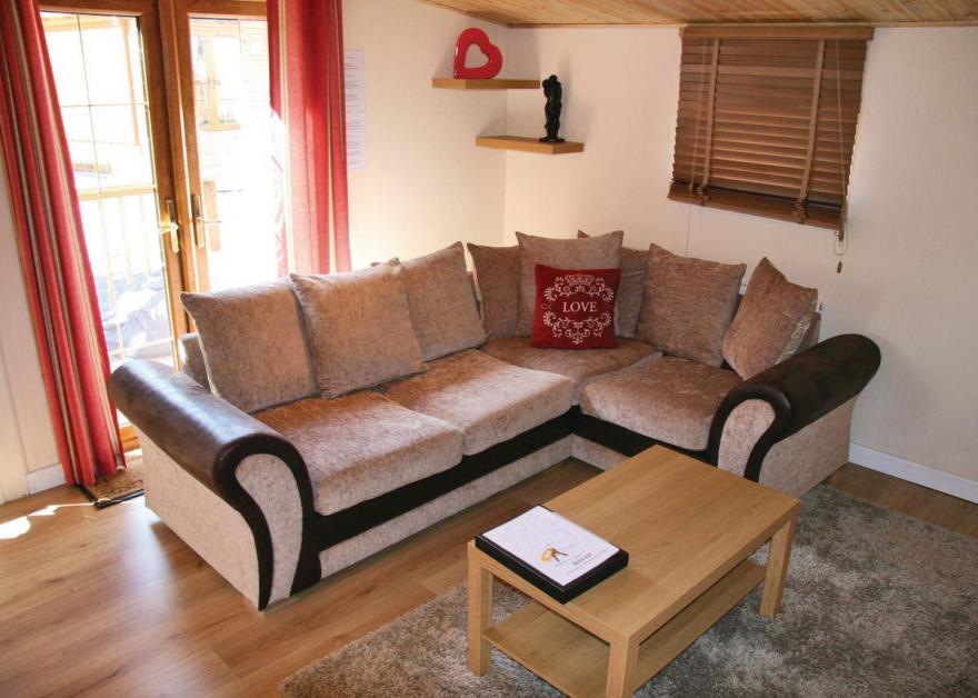 Loxley Valentine Lodge