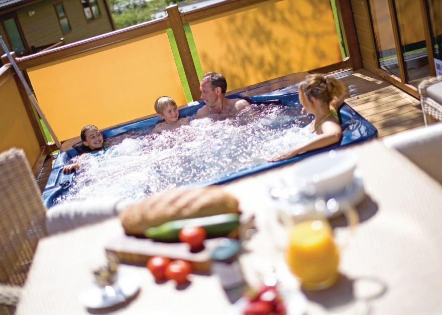 Brunel Premier 3 Lodge Elegance