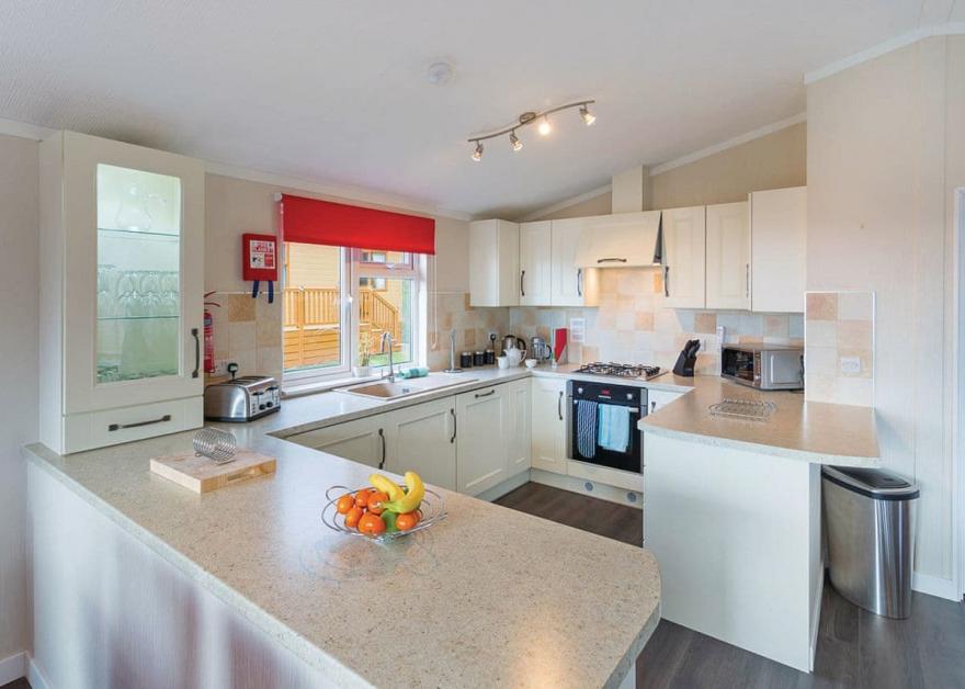 Cheddar Lodge Premier WF