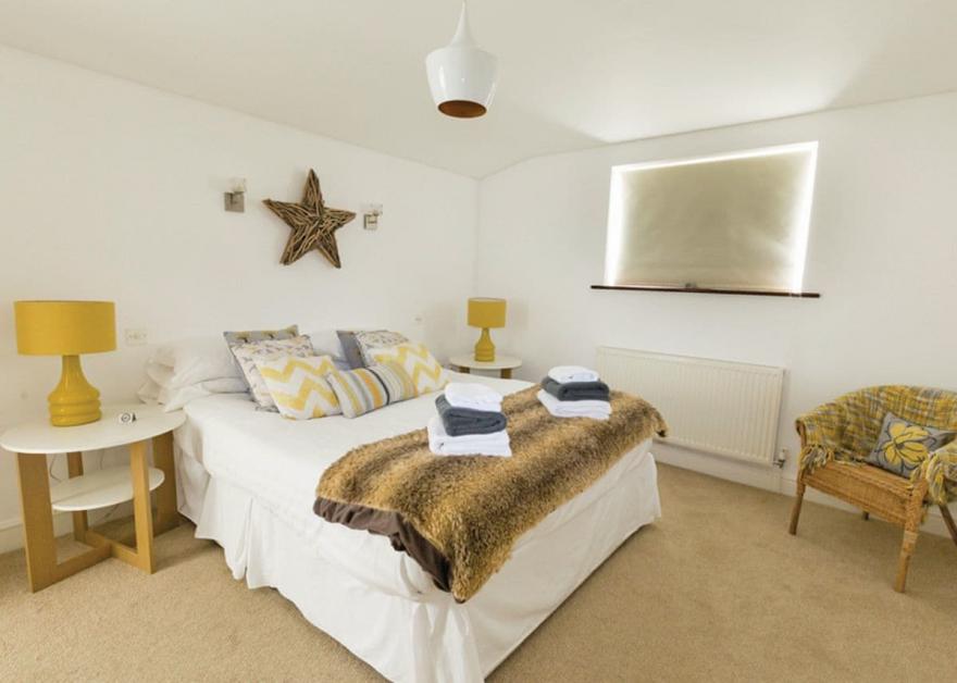 The Lookout Apartment