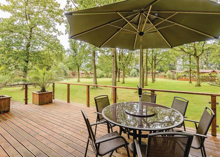 Ladera Luxury Lodge 2