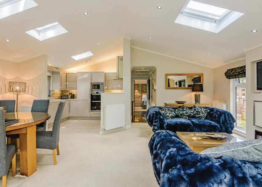 Ladera Luxury Lodge 2