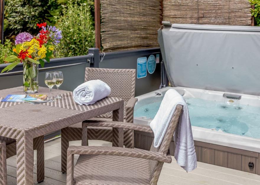 Harbour Premier Lodge