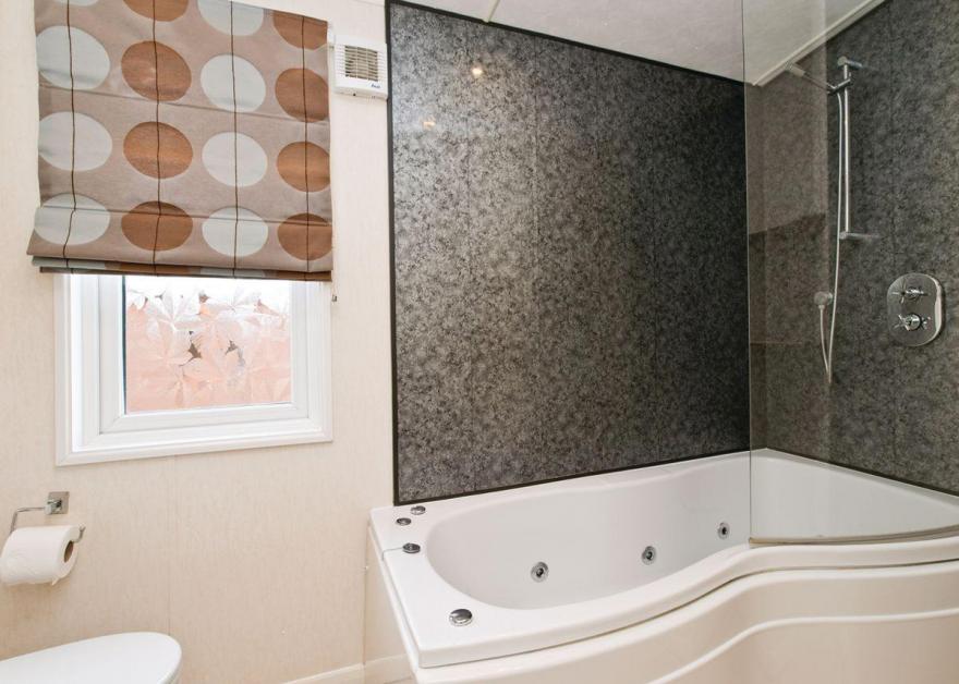 Woodland View Executive