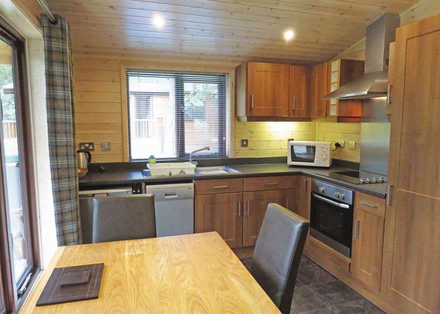 Haddon Classic Skyline 1