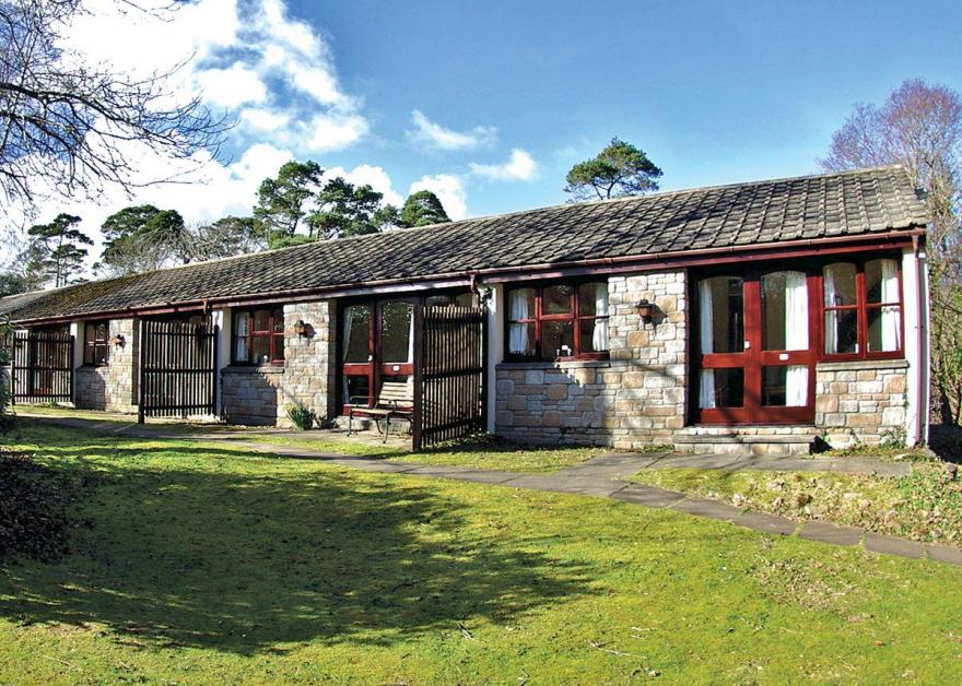 SI 2 Bed Silver Bungalow sleeps 4