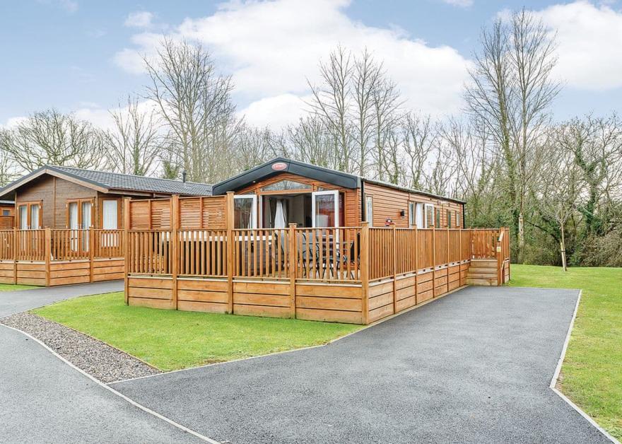 Country Holiday Home Six VIP Platinum