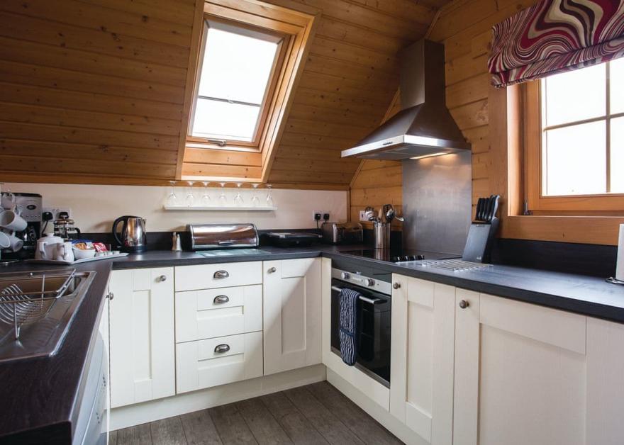 Tregea Signature Deluxe