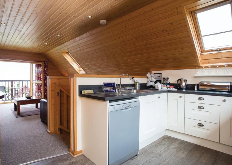 Tregea Signature Deluxe