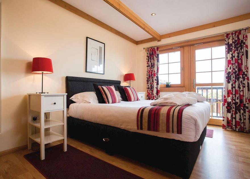 Tregea Signature Deluxe