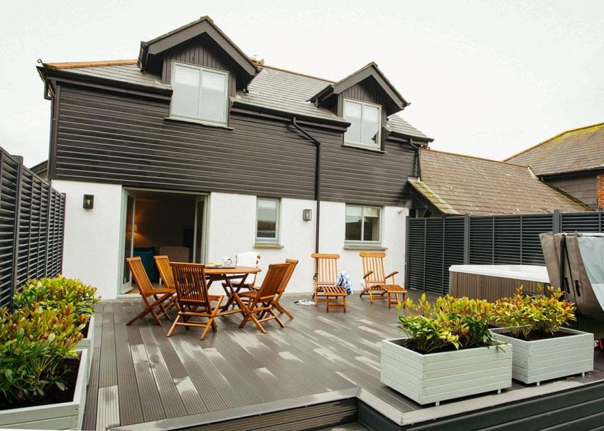 Summerleaze Garden Cottage 3