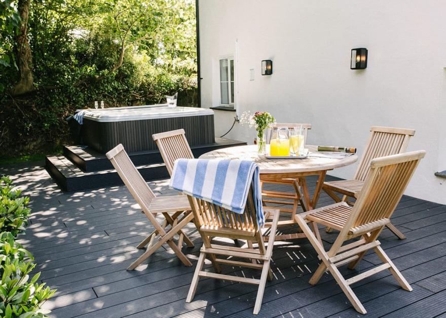 Summerleaze Garden Cottage 3