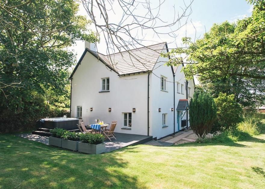 Summerleaze Garden Cottage 2