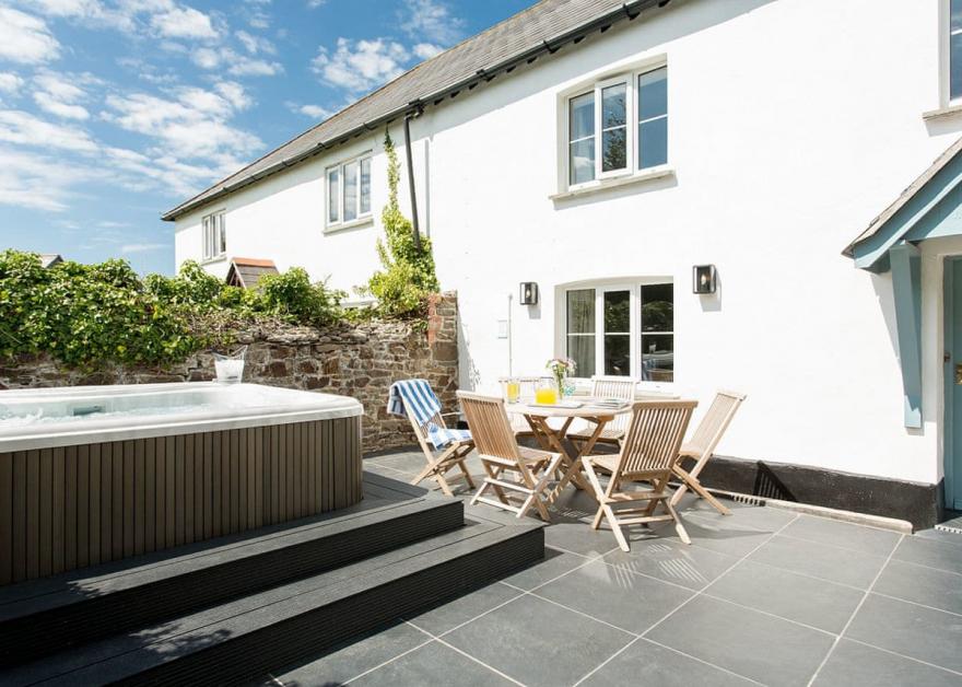 Summerleaze Garden Cottage 2