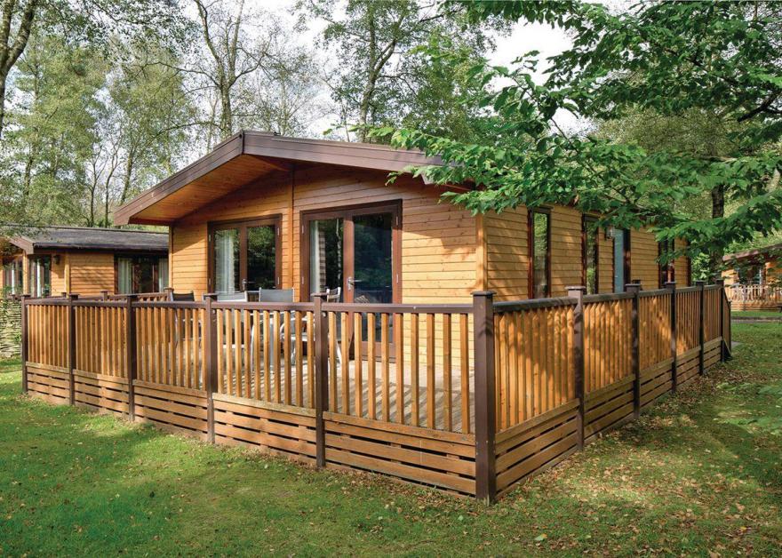 Chatsworth Elite Vogue 1 Spa