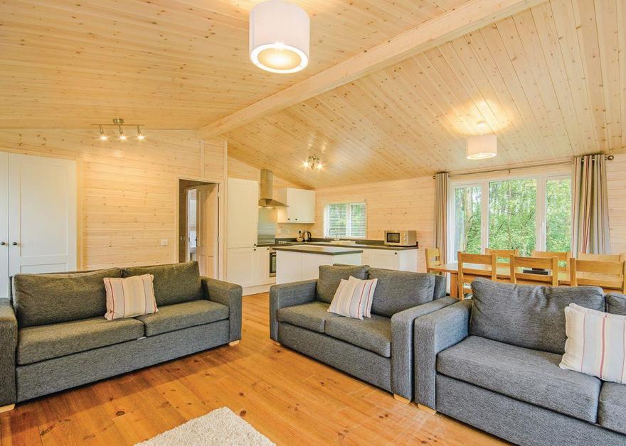 Haddon Classic Vogue 4