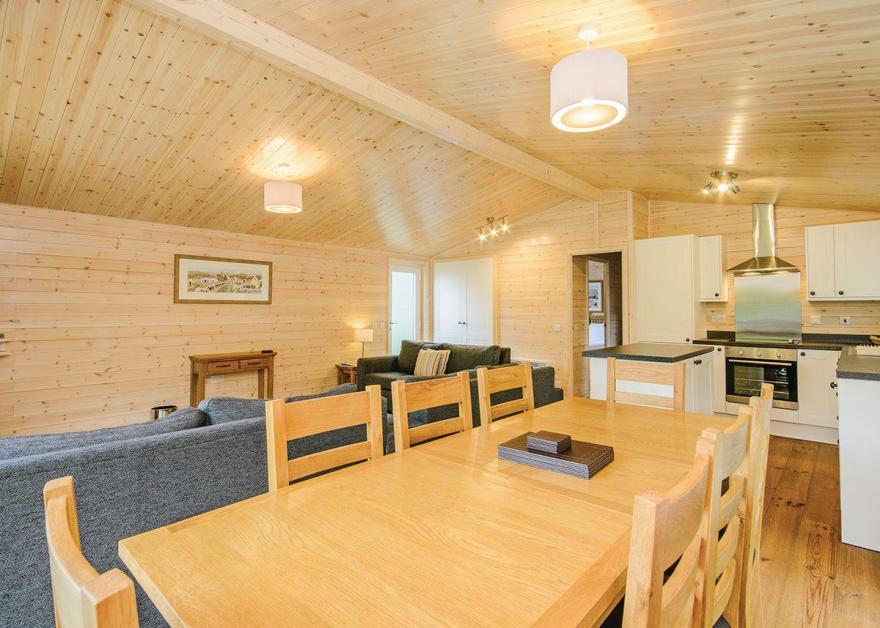 Haddon Classic Vogue 4