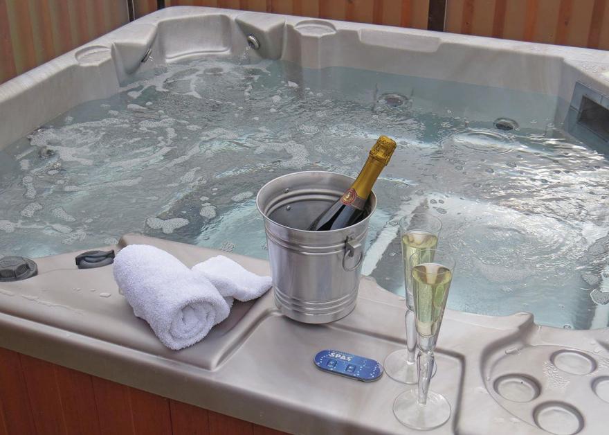 Haddon Classic Vogue 4 Spa