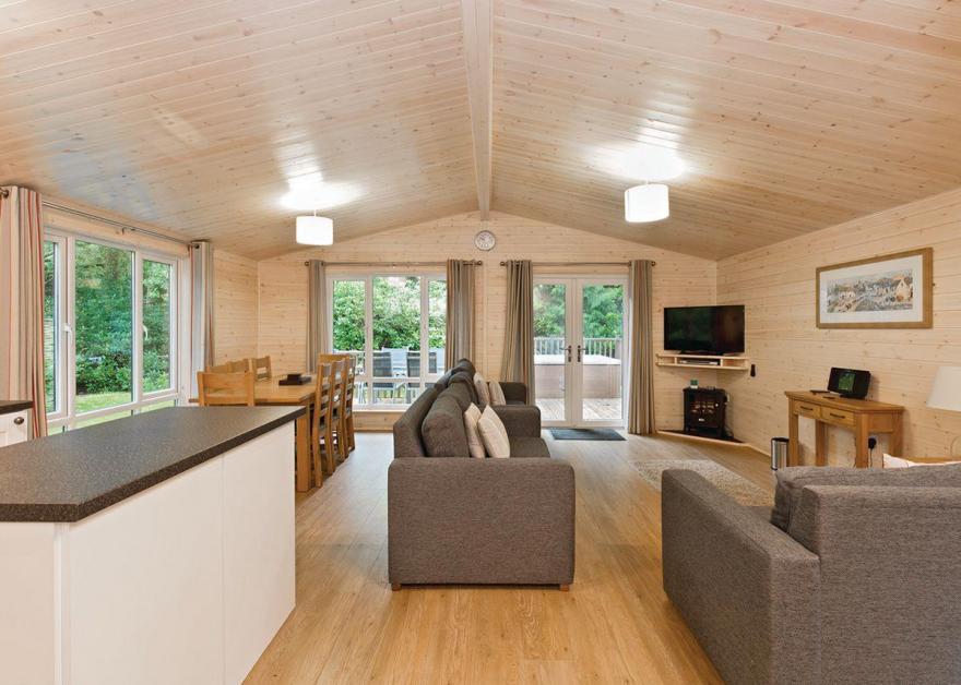 Haddon Classic Vogue 4 Spa