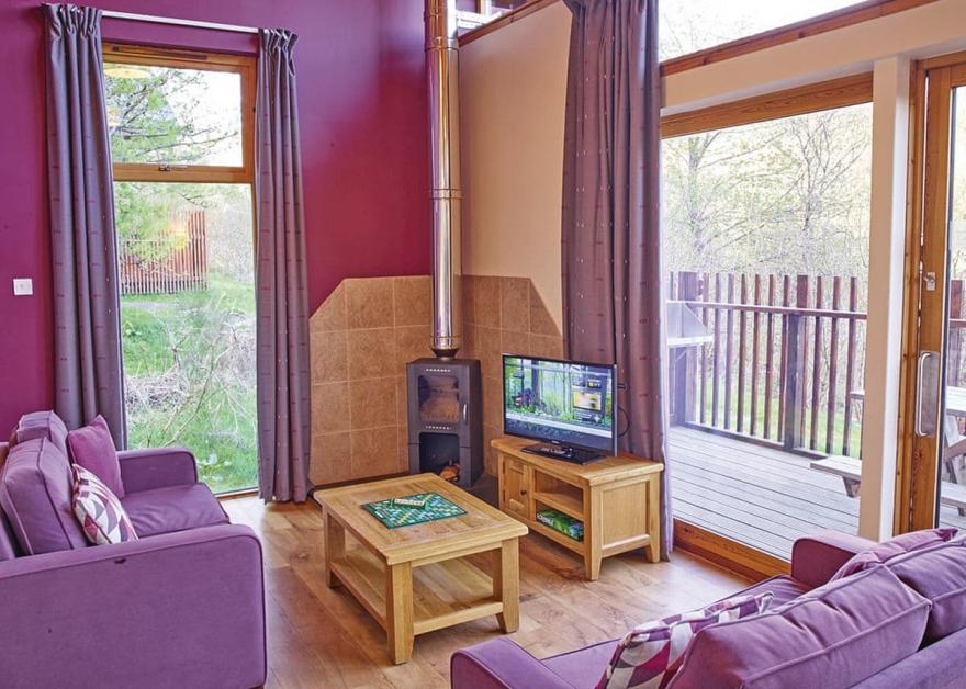 Deerpark Golden Oak 3 (Pet)