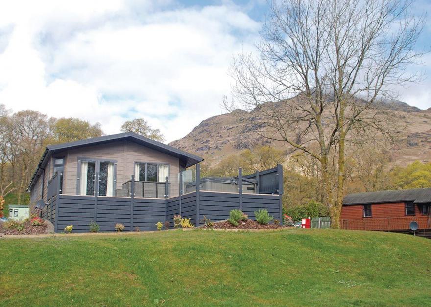 Lomond Royal Premier 4