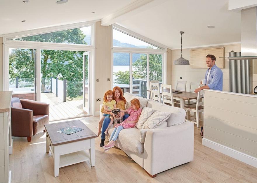 Waterside Lomond Royal Premier 3