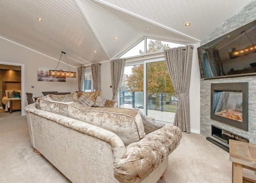 Lomond Royal Retreat 2