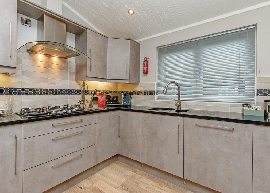 Lomond Royal Retreat 2