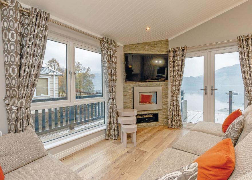 Waterside Lomond Royal Premier 2