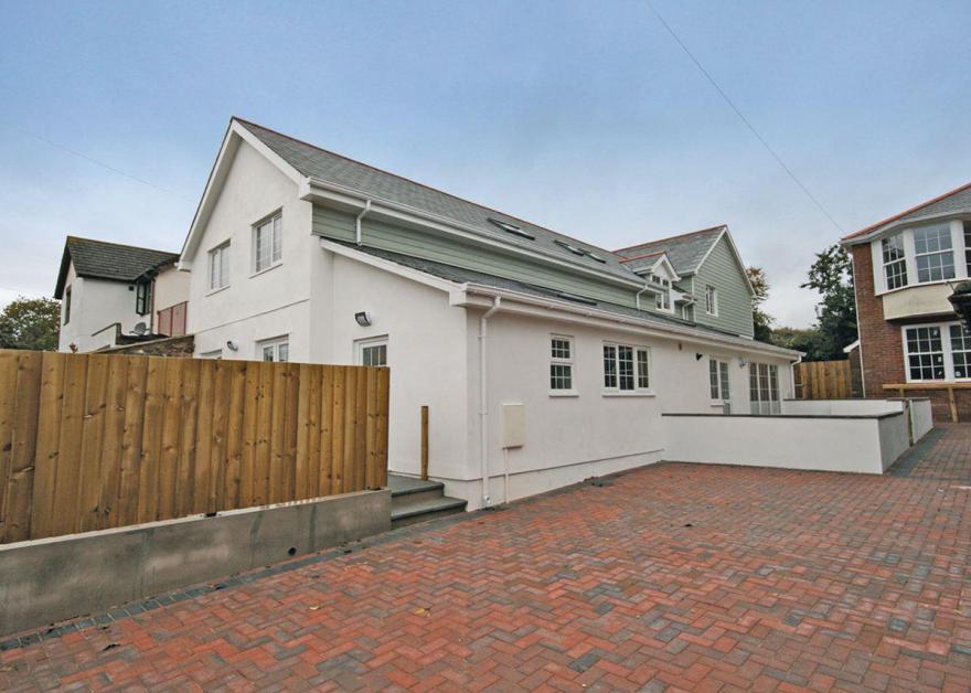 Mews Cottage 1 (Pet)