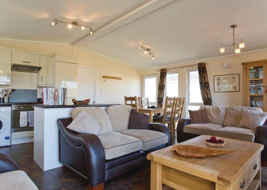 Country Lodge Four Pet