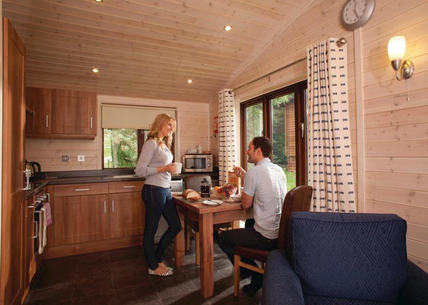 Kedleston Elite Vogue 1 Spa