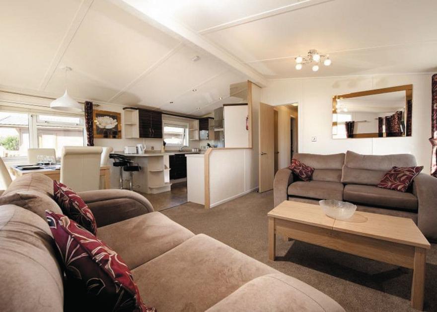 SM 3 Bedroom Gold Lodge