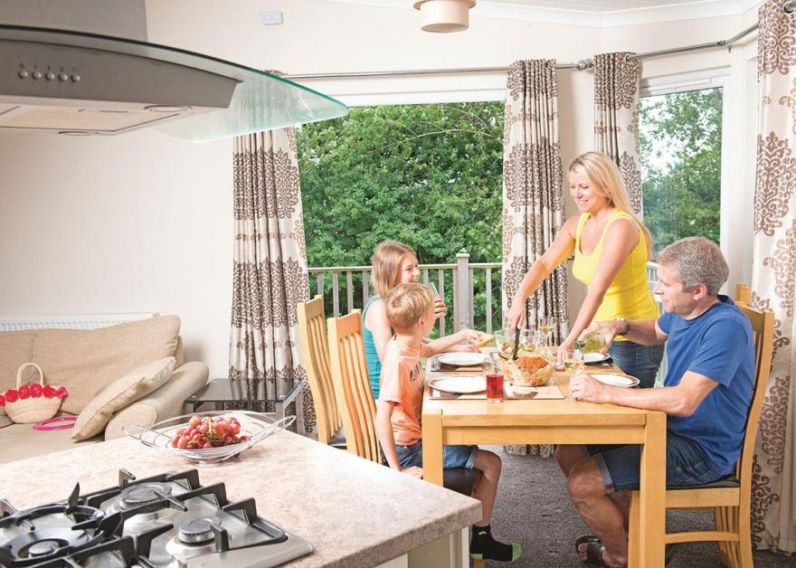 SM 3 Bedroom Silver Lodge