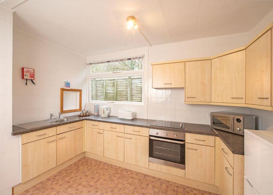 SI 3 Bed Gold Bungalow