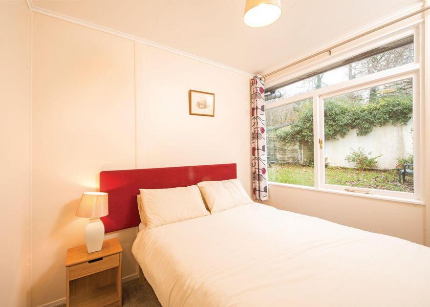 SI 3 Bed Gold Bungalow