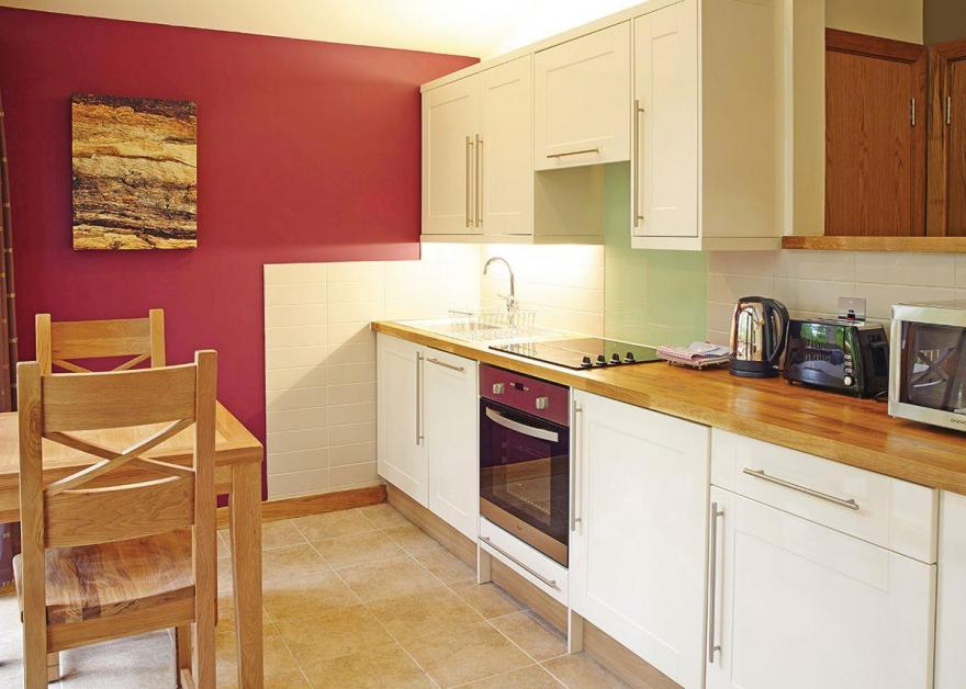 Strathyre Golden Oak 1 (Pet)