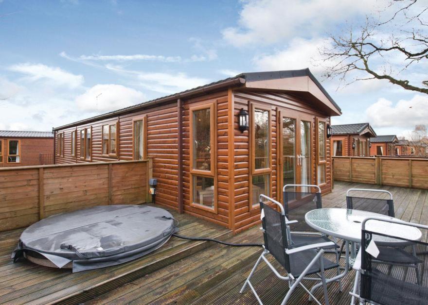 Woodland Executive Plus