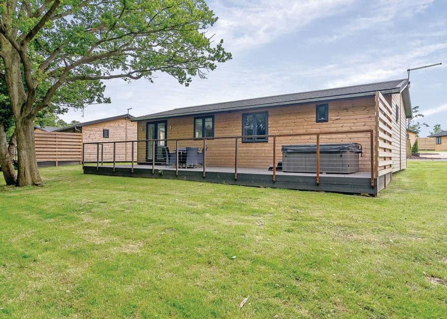 Woodland Superior Lake View